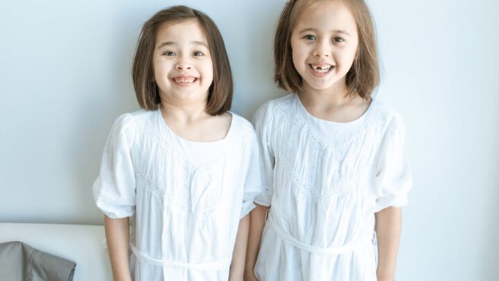 découvrez l'importance des moments en famille et comment les renforcer avec des activités joyeuses, des discussions enrichissantes et des souvenirs inoubliables. profitez de chaque instant pour créer des liens solides et bâtir une harmonie familiale.