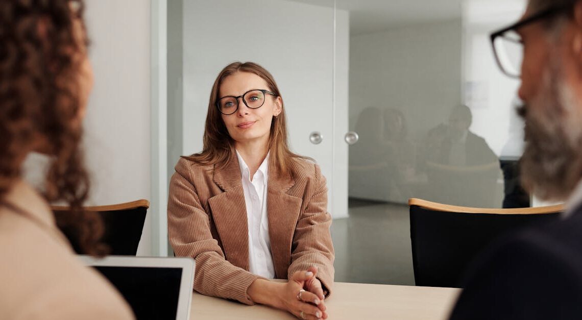 découvrez nos services de recrutement sur mesure pour dénicher les talents qui propulseront votre entreprise vers le succès. optimisez votre processus de recrutement avec des experts dédiés.