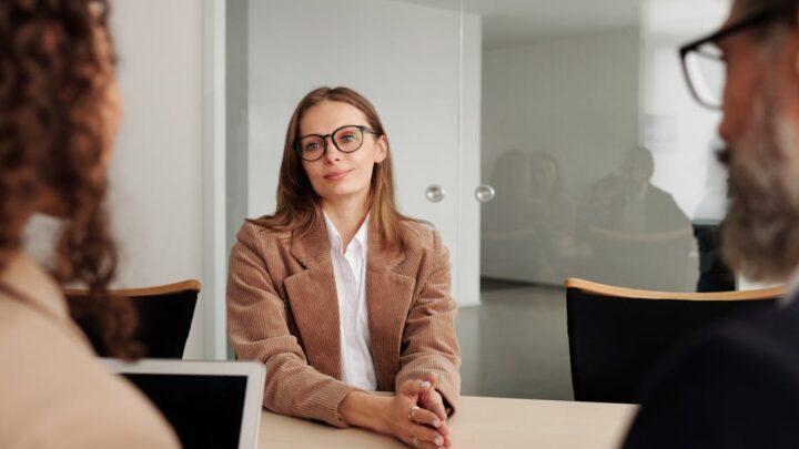 découvrez nos services de recrutement sur mesure pour dénicher les talents qui propulseront votre entreprise vers le succès. optimisez votre processus de recrutement avec des experts dédiés.